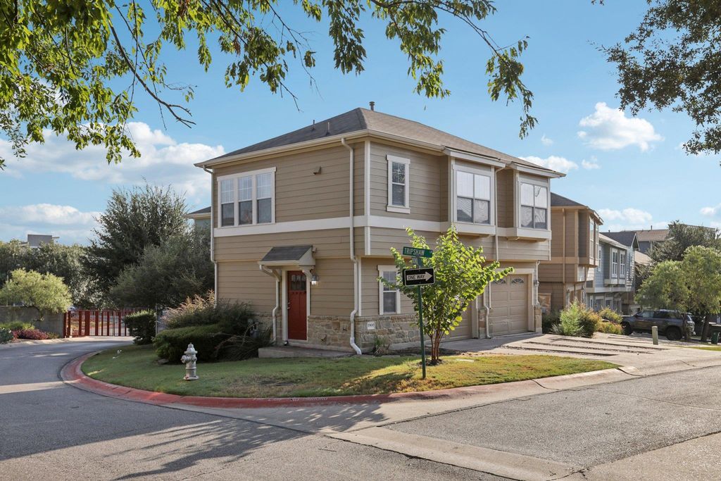 1900 Tripshaw LN 93C, Austin, TX 78741