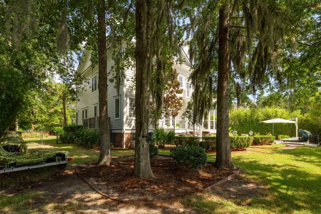 1524 Rivertowne Country Club Drive, Mount Pleasant, SC 29466
