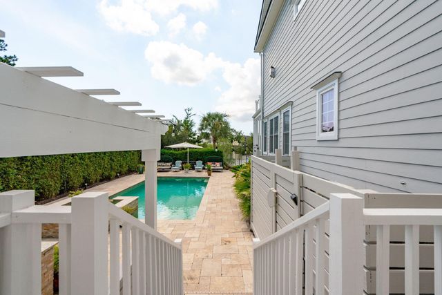 1524 Rivertowne Country Club Drive, Mount Pleasant, SC 29466