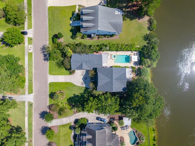 1524 Rivertowne Country Club Drive, Mount Pleasant, SC 29466