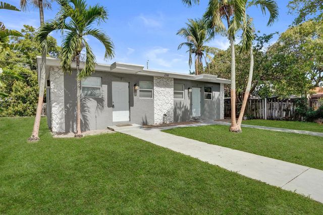 2261 NW 2nd Street, Pompano Beach, FL 33069