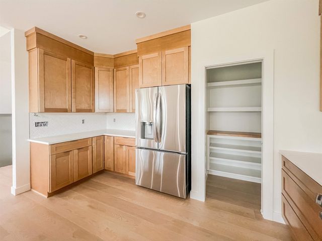 54810 Northbridge West Court, Osceola, IN 46561