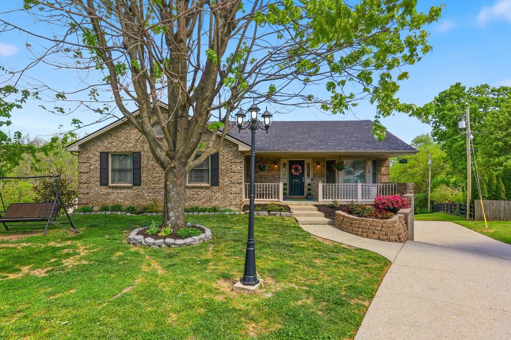 505 LaSalle Court, Winchester, KY 40391