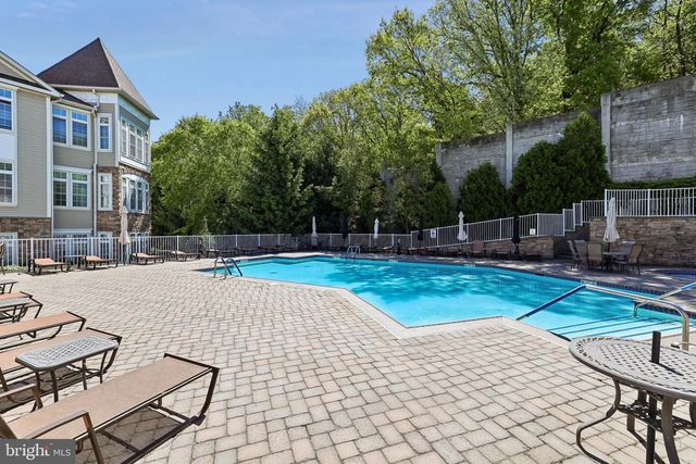 4210 CEDAR VILLAGE BLVD, East Brunswick, NJ 08816