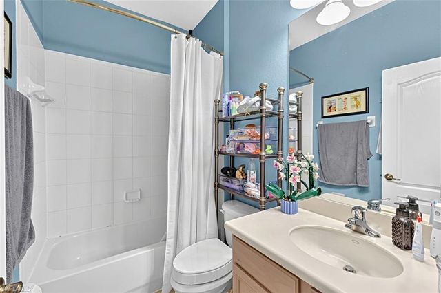 12065 Country Day CIR, Fort Myers, FL 33913