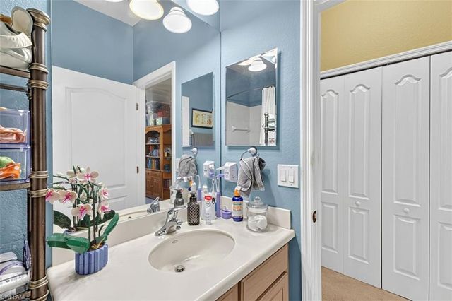 12065 Country Day CIR, Fort Myers, FL 33913