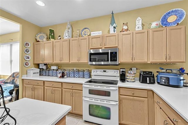 12065 Country Day CIR, Fort Myers, FL 33913