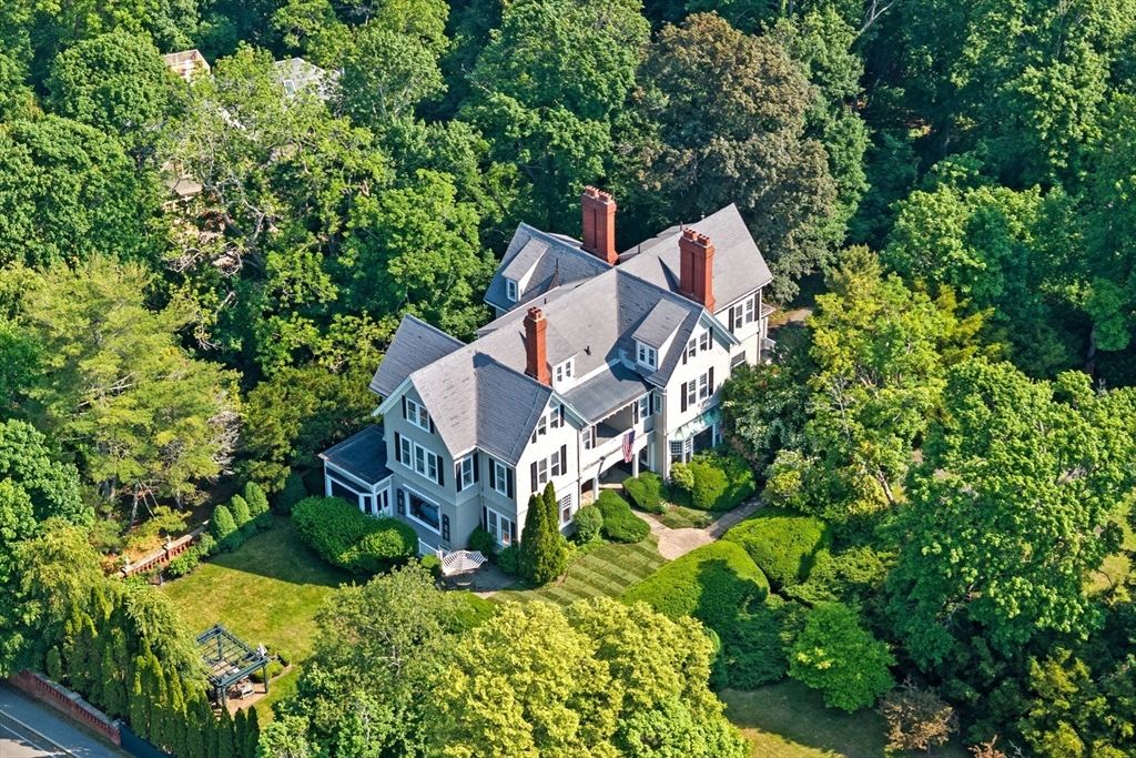 51 Cliff Street, Nahant, MA 01908