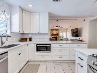 9813 Willers WAY, Austin, TX 78748