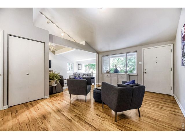 3400 E Nielsen Ln, Denver, CO 80210