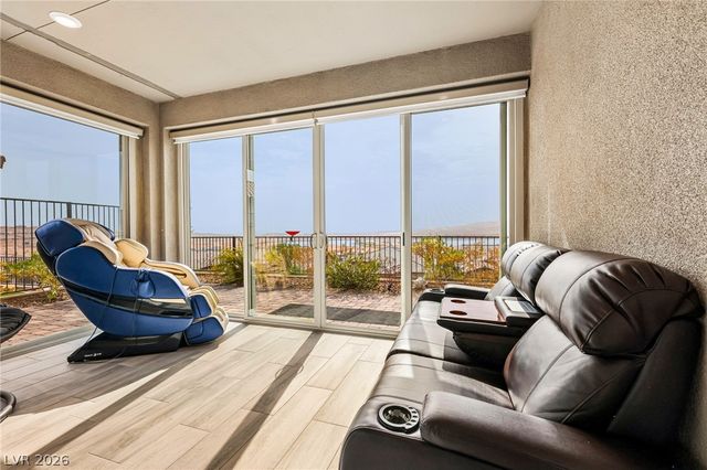 60 Stone Bluff Lane, Henderson, NV 89011