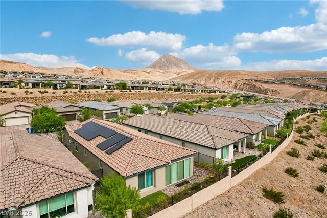 60 Stone Bluff Lane, Henderson, NV 89011