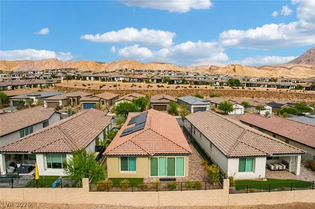 60 Stone Bluff Lane, Henderson, NV 89011