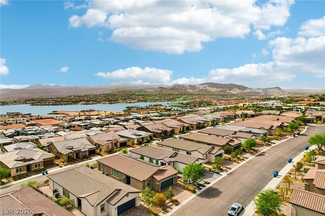 60 Stone Bluff Lane, Henderson, NV 89011