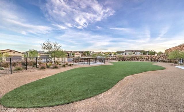 60 Stone Bluff Lane, Henderson, NV 89011
