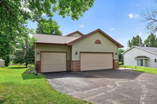 6007 Nathan Blvd, Rockford, MN 55373