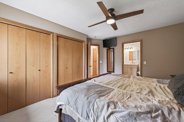 6007 Nathan Blvd, Rockford, MN 55373