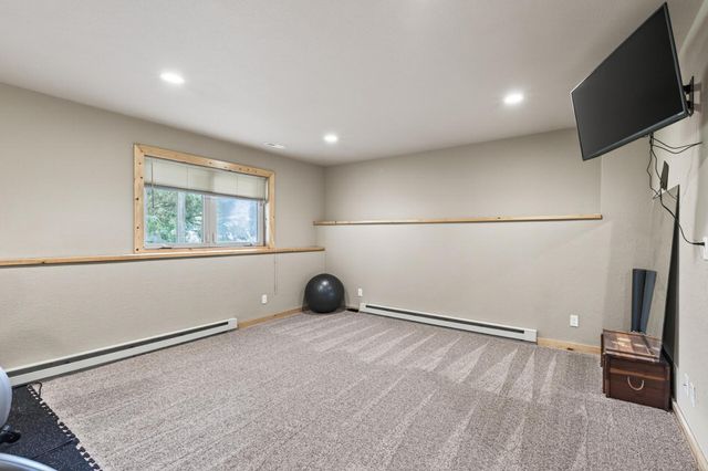 6007 Nathan Blvd, Rockford, MN 55373