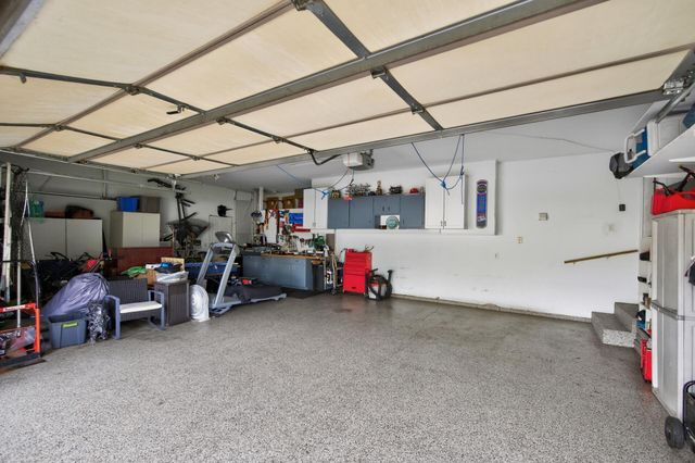 6007 Nathan Blvd, Rockford, MN 55373