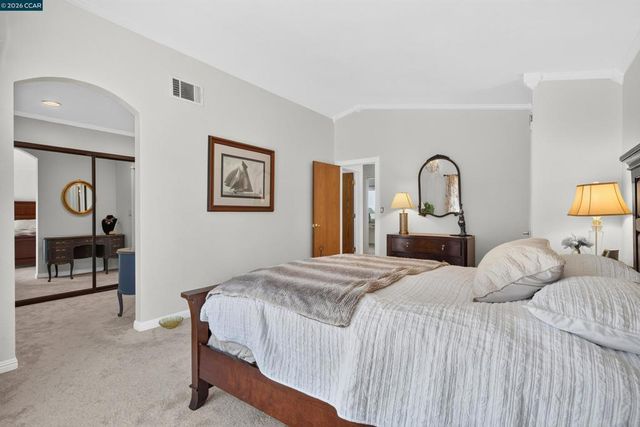423 Duperu Dr, Crockett, CA 94525