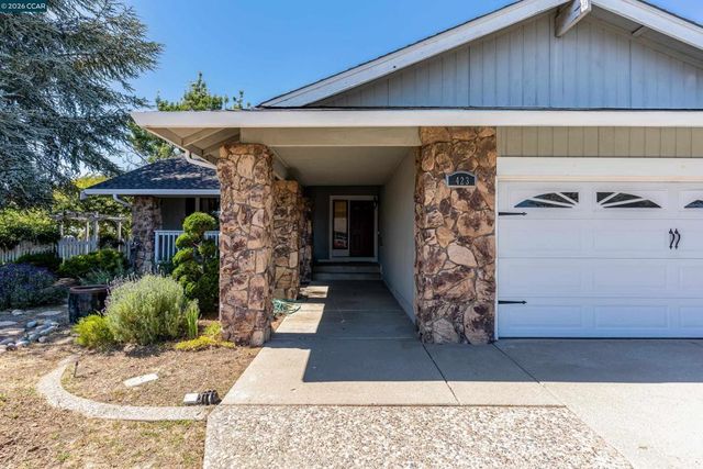 423 Duperu Dr, Crockett, CA 94525