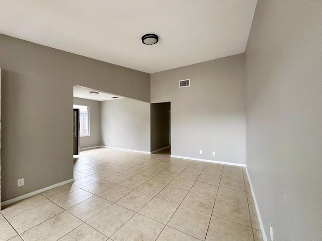 5324 Bosque Lane 92, West Palm Beach, FL 33415