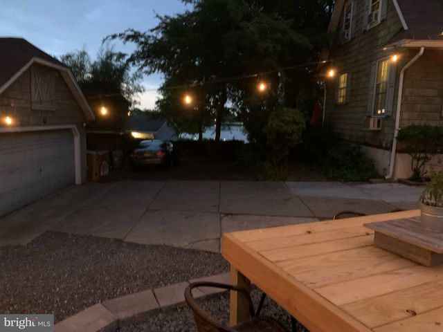 135 E WAYNE TER, Collingswood, NJ 08108