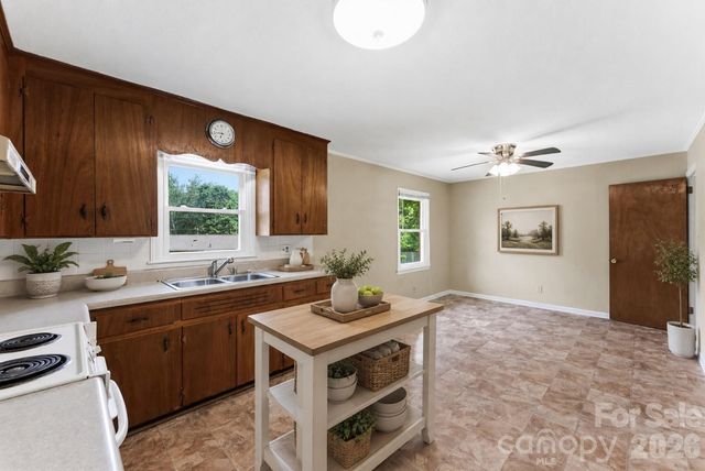 609 Temple Street, Kings Mountain, NC 28086