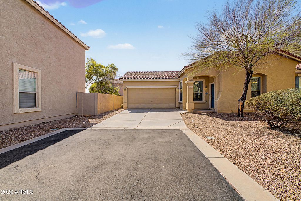17018 W MARCONI Avenue, Surprise, AZ 85388 — photo 2