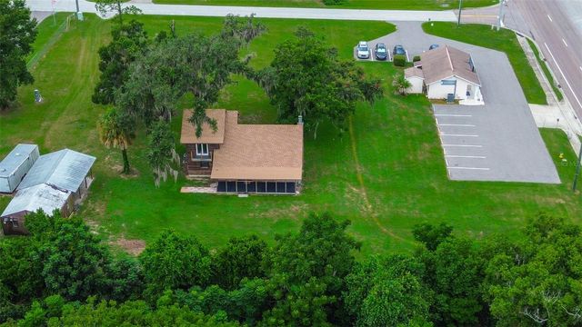 11700 VALLEY ROAD, Dade City, FL 33525
