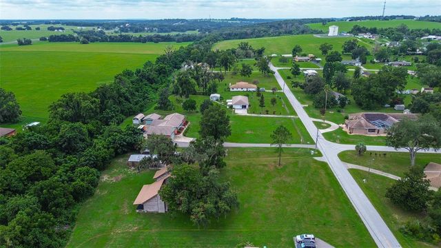 11700 VALLEY ROAD, Dade City, FL 33525