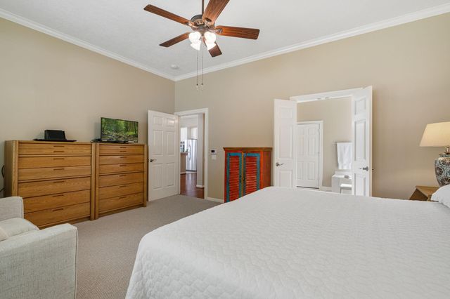 183 Victoria Glen Drive, The Woodlands, TX 77384