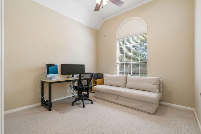 183 Victoria Glen Drive, The Woodlands, TX 77384