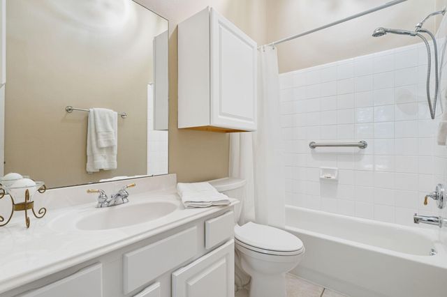 183 Victoria Glen Drive, The Woodlands, TX 77384
