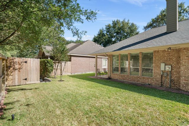 183 Victoria Glen Drive, The Woodlands, TX 77384