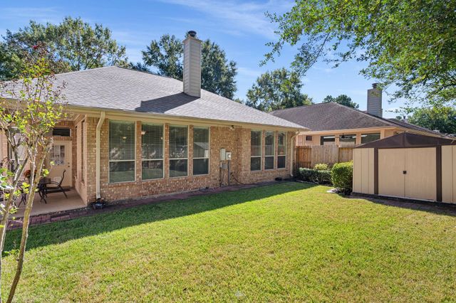 183 Victoria Glen Drive, The Woodlands, TX 77384