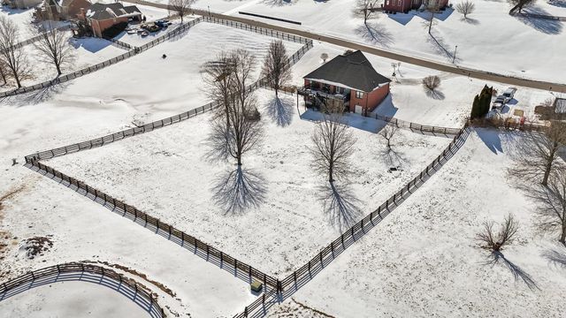 2011 Indigo Drive, Richmond, KY 40475