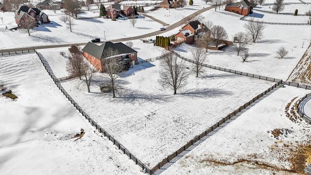 2011 Indigo Drive, Richmond, KY 40475