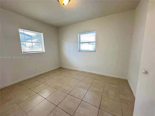 148 NW 14th Way 2, Dania Beach, FL 33004