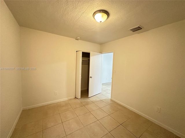 148 NW 14th Way 2, Dania Beach, FL 33004