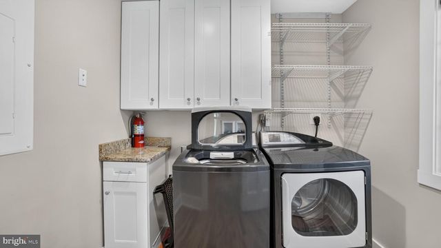 7732 W SHORE RD, Pasadena, MD 21122