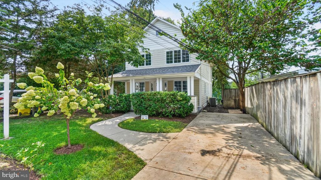 7732 W SHORE RD, Pasadena, MD 21122