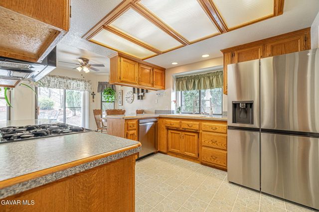 22812 Retreat Place, Tehachapi, CA 93561