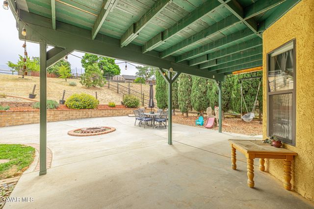 22812 Retreat Place, Tehachapi, CA 93561