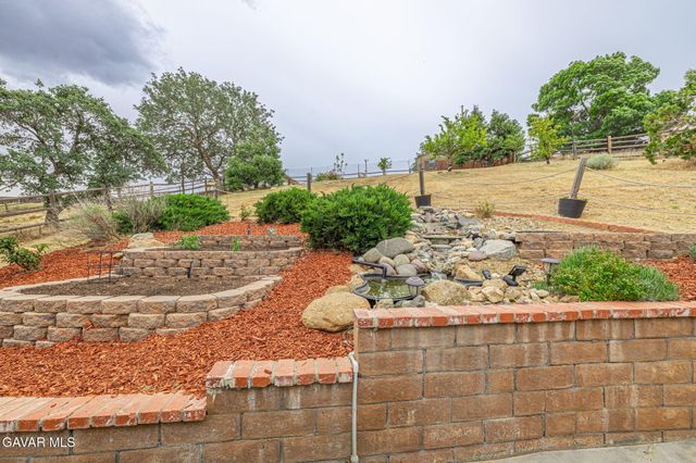 22812 Retreat Place, Tehachapi, CA 93561