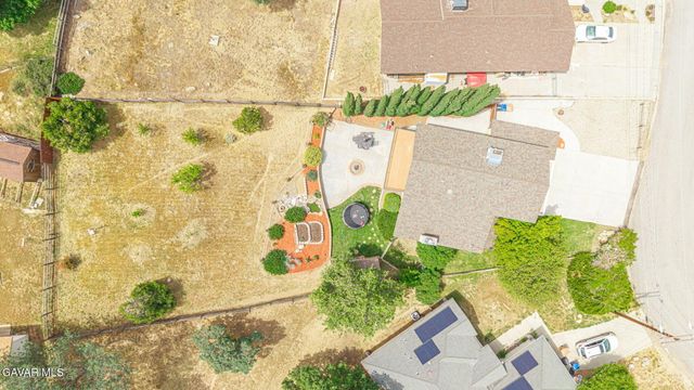22812 Retreat Place, Tehachapi, CA 93561
