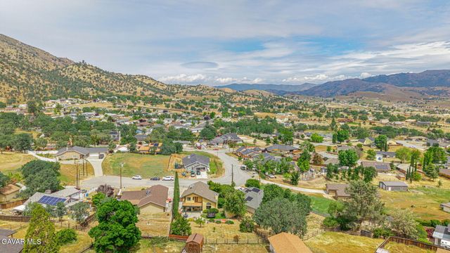 22812 Retreat Place, Tehachapi, CA 93561