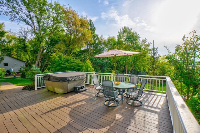 12633 50th Street S, Afton, MN 55001