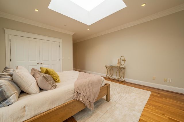 195 Webster St 4, Boston, MA 02128
