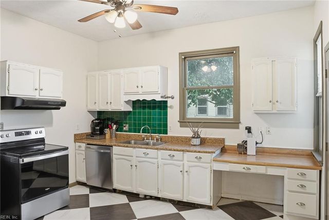 331 54th ST, Newport News, VA 23607